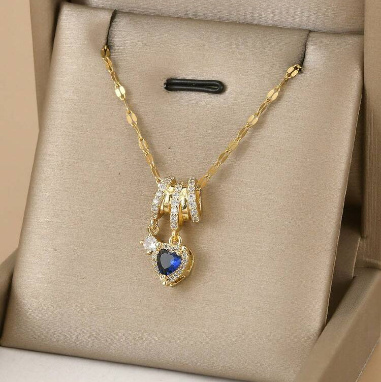 Collar dorado Corazón azul