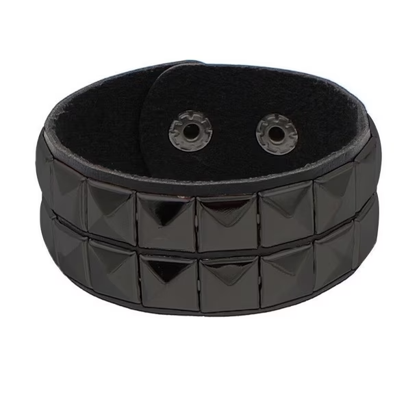 Pulsera ajustable de cuero sintético con dos filas de remaches