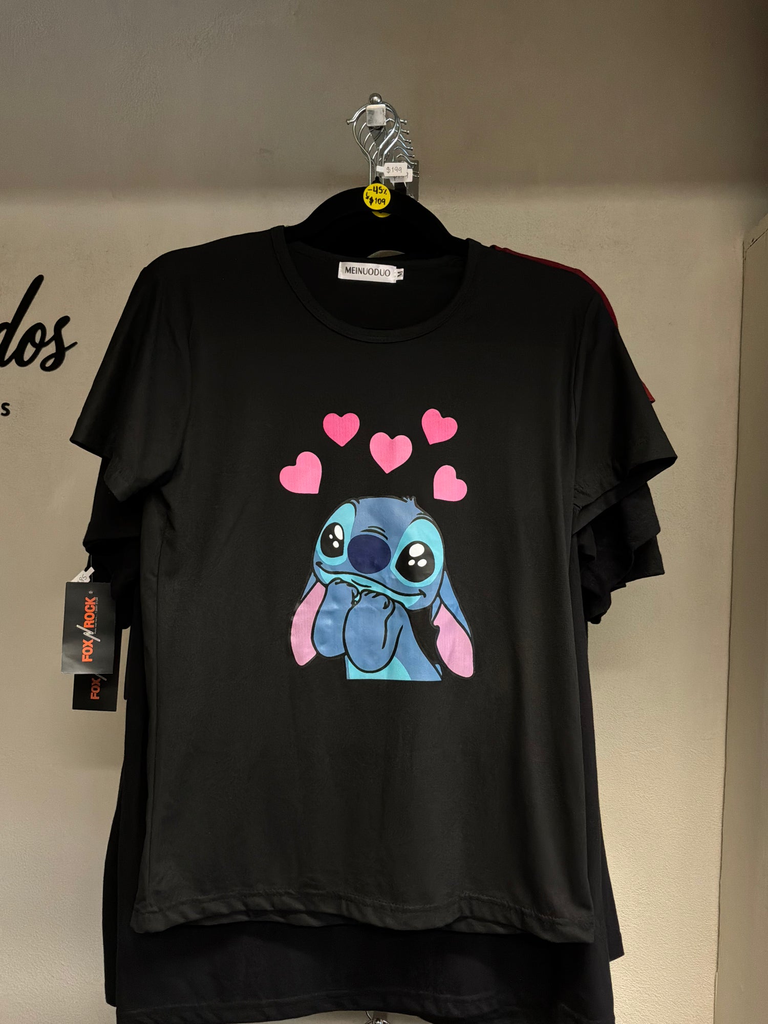 Playera Stitch color negro talla M (Nuevo)