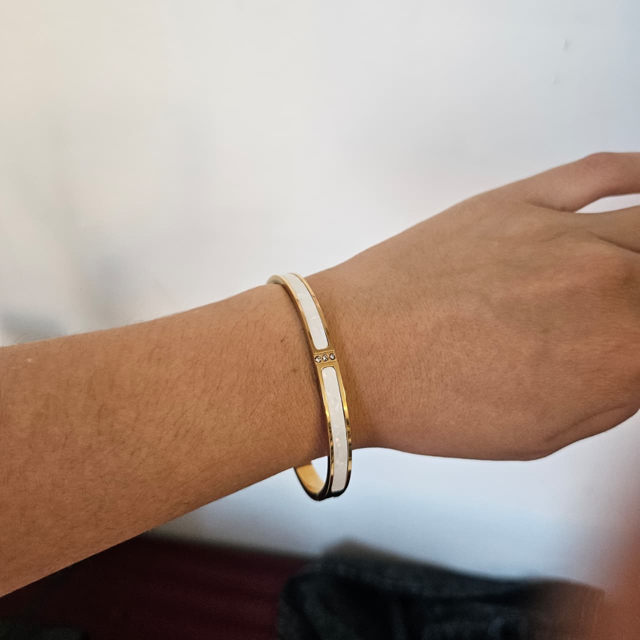Brazalete color dorado