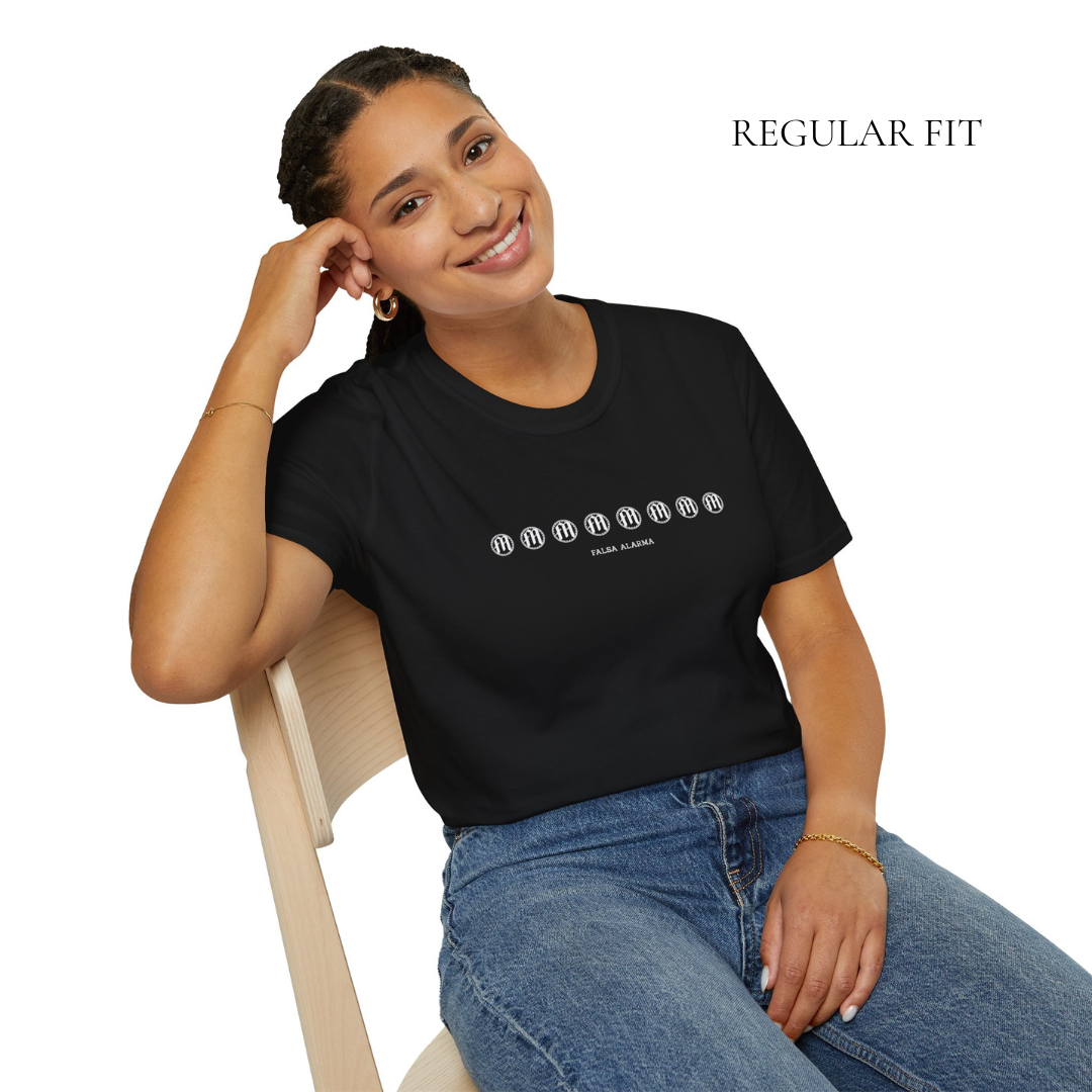 Playera Falsa Alarma "Infinite" - Unisex