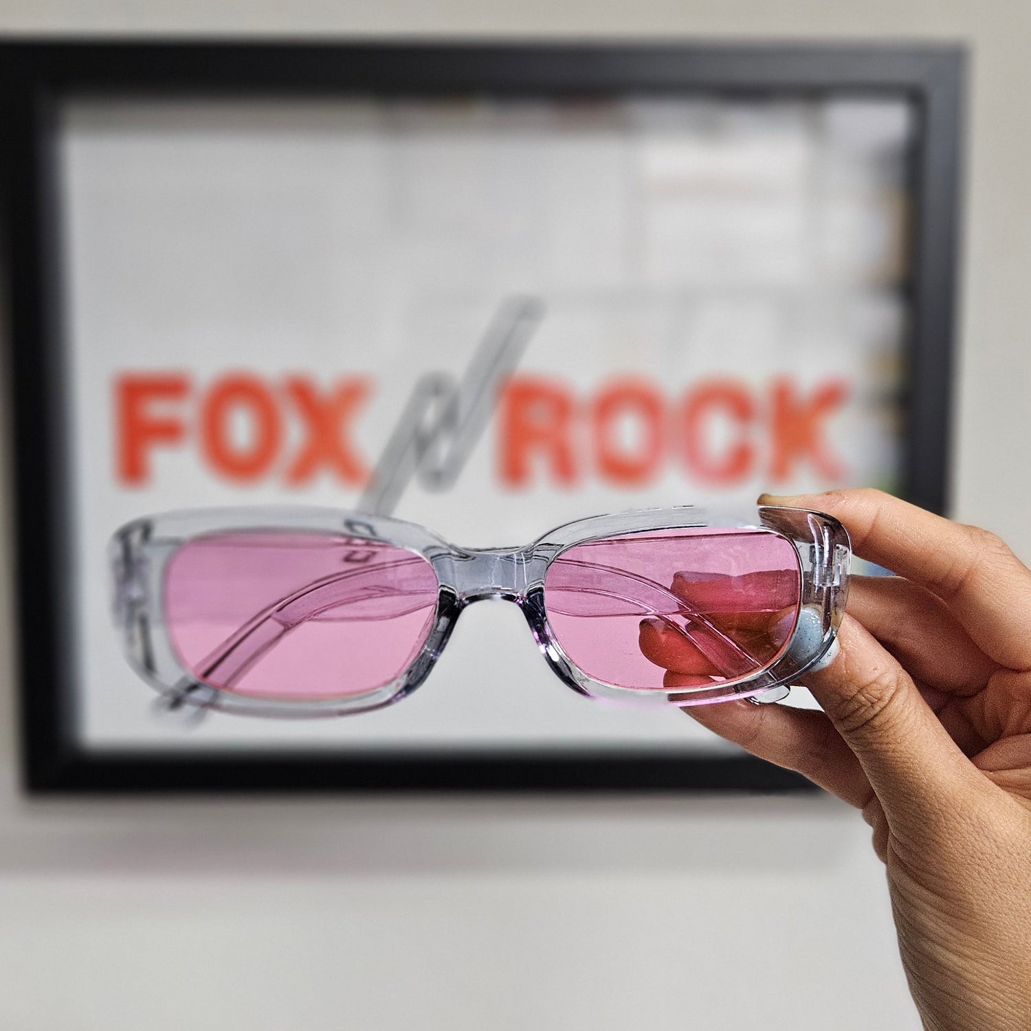 Lentes de sol estilo Vintage color gris con rosa